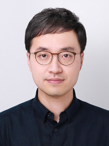 Prof. Jong Suk Lee